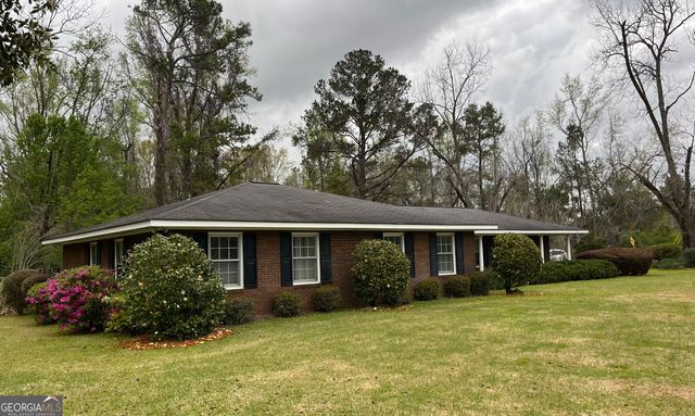 256 Wells Circle, Dublin, GA 31021
