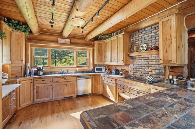 13340 VICTORIA LAKE RD, Rapid City, SD 57702