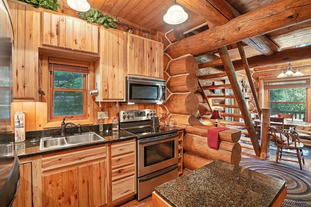 13340 VICTORIA LAKE RD, Rapid City, SD 57702