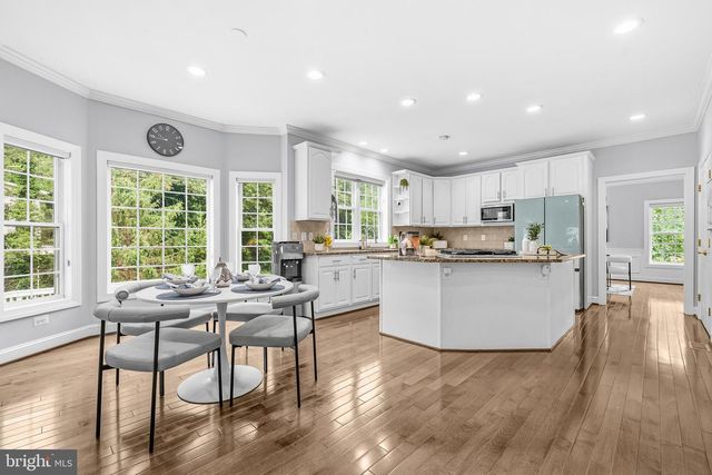 9903 BURKE STATION CT, Fairfax, VA 22032