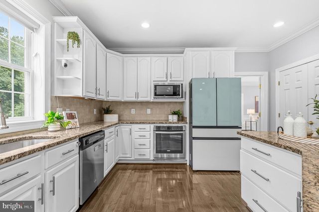 9903 BURKE STATION CT, Fairfax, VA 22032