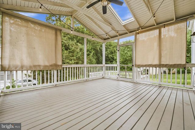 9903 BURKE STATION CT, Fairfax, VA 22032