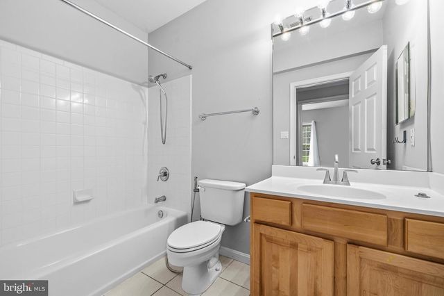 9903 BURKE STATION CT, Fairfax, VA 22032
