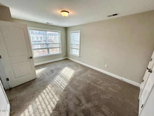 553 Barneswyck Drive, Fuquay Varina, NC 27526