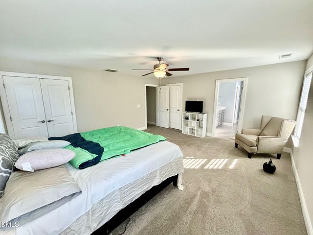 553 Barneswyck Drive, Fuquay Varina, NC 27526