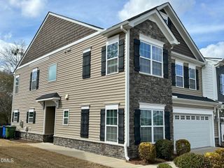 553 Barneswyck Drive, Fuquay Varina, NC 27526