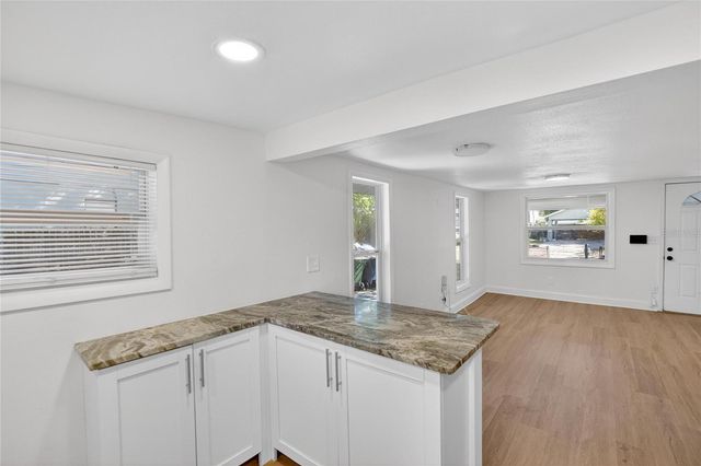 1210 E CAYUGA STREET, Tampa, FL 33603