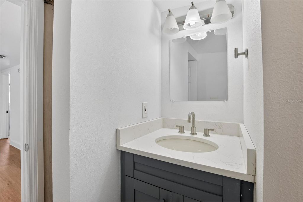 Image 16 of property listing at 1210 E CAYUGA STREET, Tampa, FL 33603