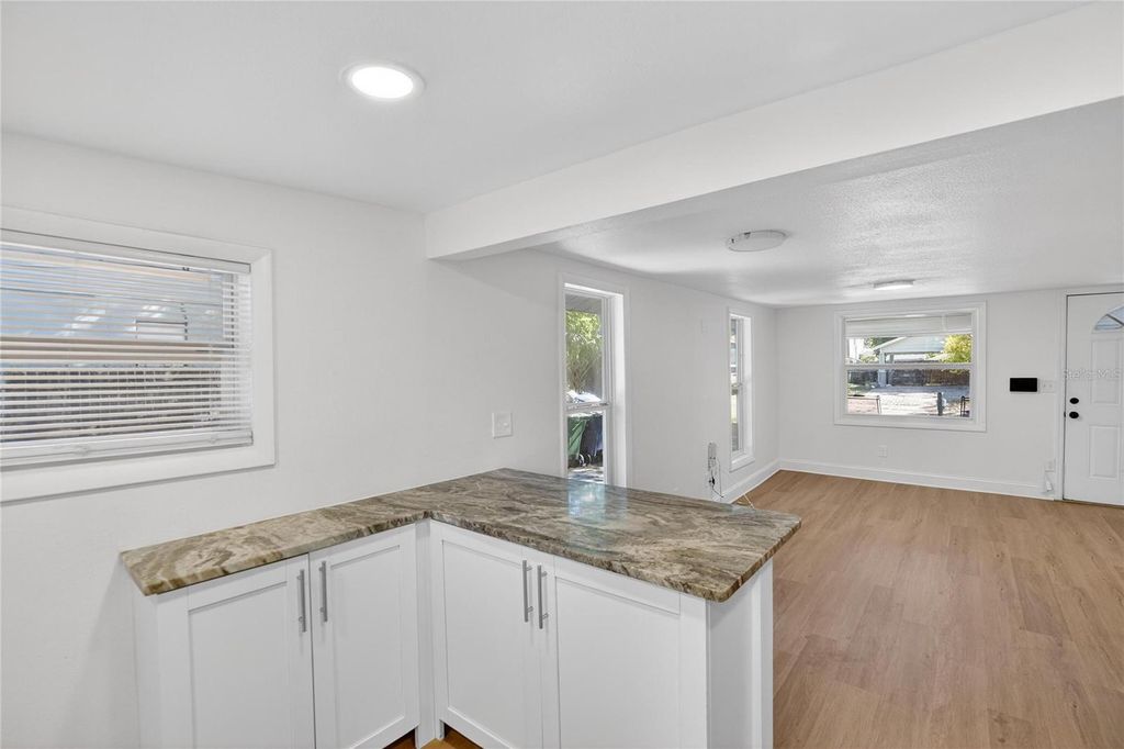 Image 9 of property listing at 1210 E CAYUGA STREET, Tampa, FL 33603