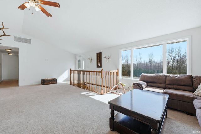 4709 E 600 N, Kendallville, IN 46755