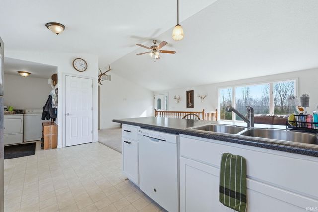 4709 E 600 N, Kendallville, IN 46755