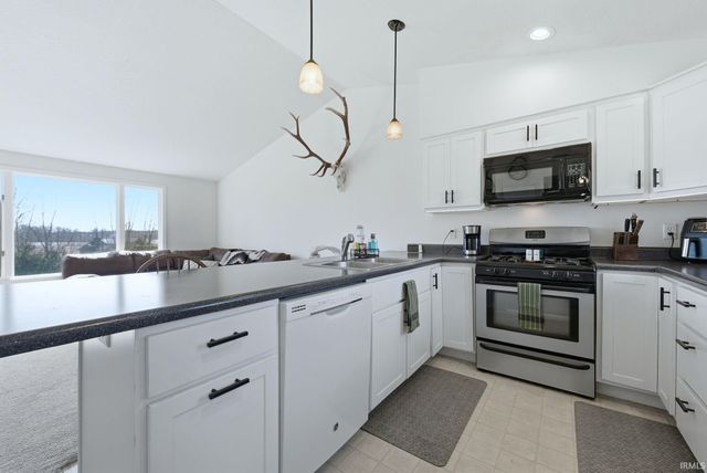 4709 E 600 N, Kendallville, IN 46755