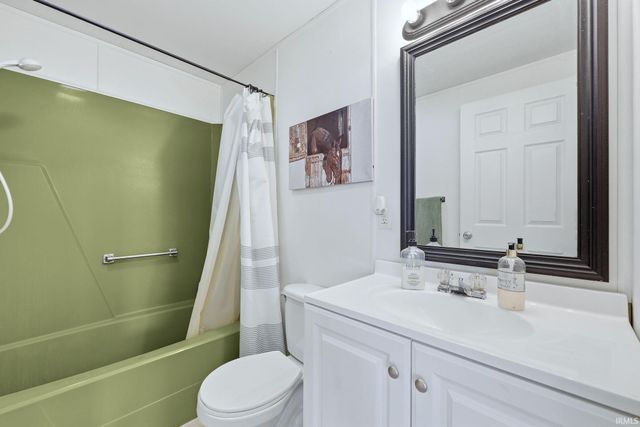 4709 E 600 N, Kendallville, IN 46755