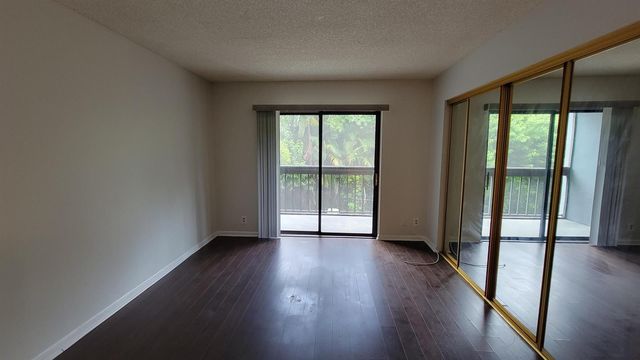 1950 N Congress Avenue 206, West Palm Beach, FL 33401