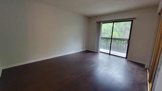 1950 N Congress Avenue 206, West Palm Beach, FL 33401