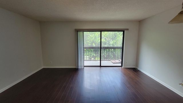 1950 N Congress Avenue 206, West Palm Beach, FL 33401