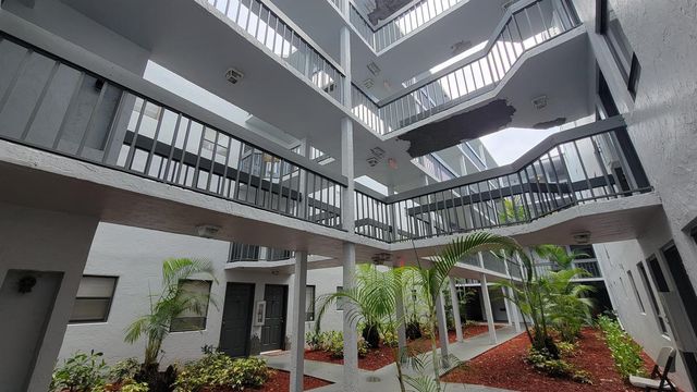 1950 N Congress Avenue 206, West Palm Beach, FL 33401