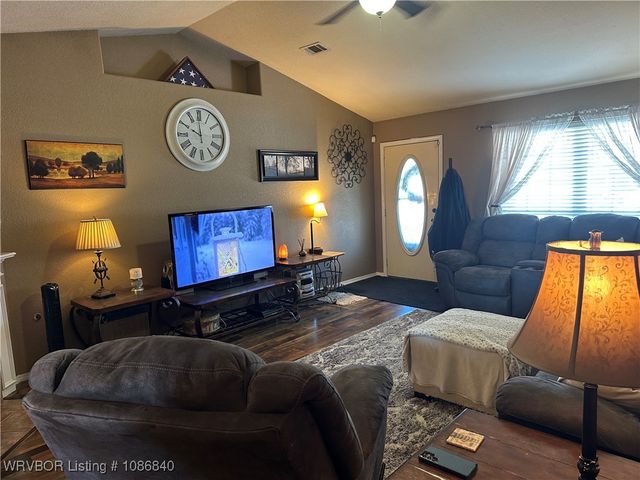 1942 Palomino Drive, Greenwood, AR 72936