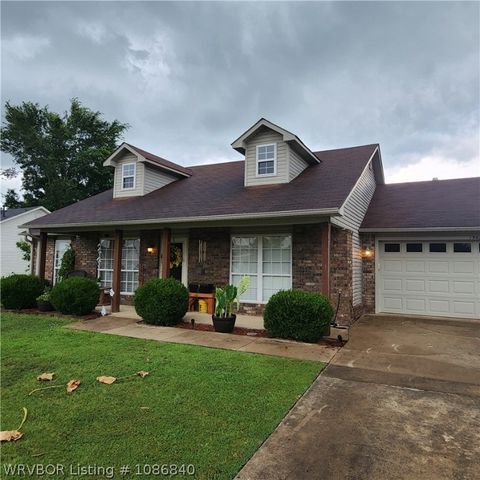 1942 Palomino Drive, Greenwood, AR 72936