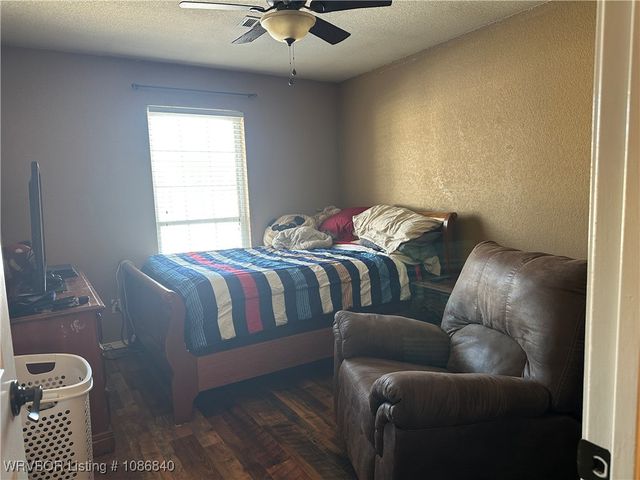 1942 Palomino Drive, Greenwood, AR 72936