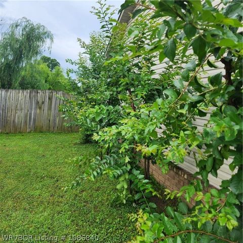 1942 Palomino Drive, Greenwood, AR 72936