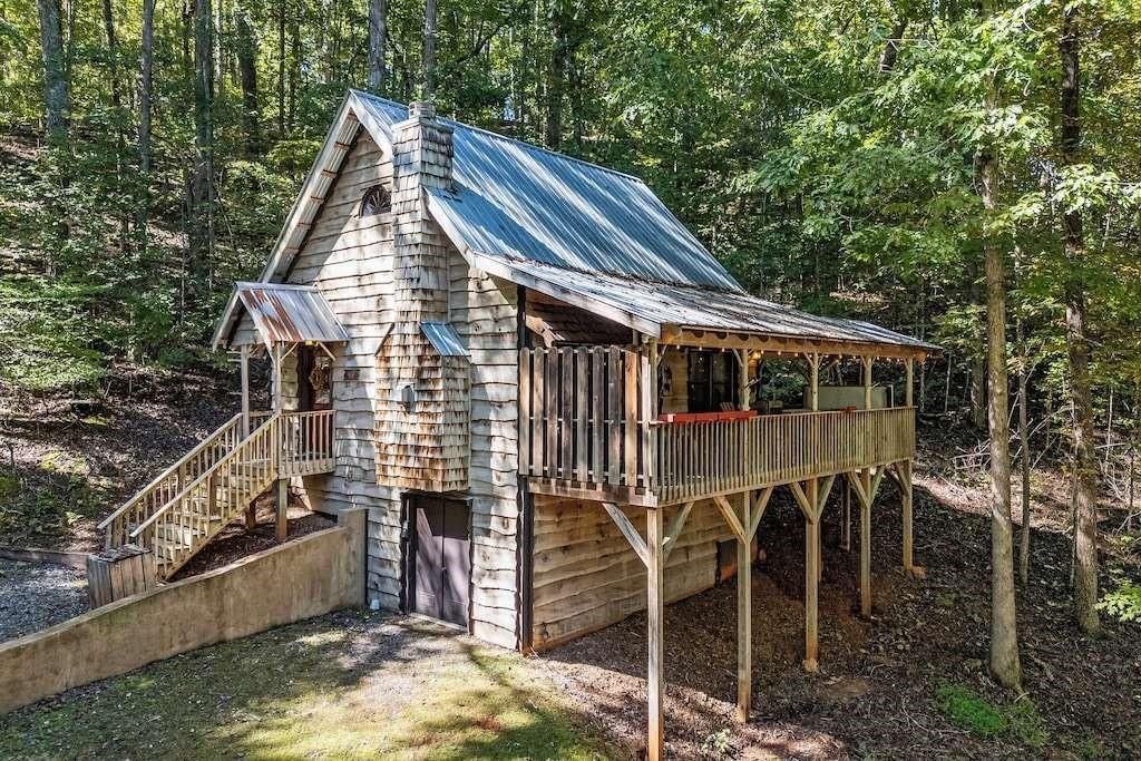 366 Beaver Dam Road, Dahlonega, GA 30533