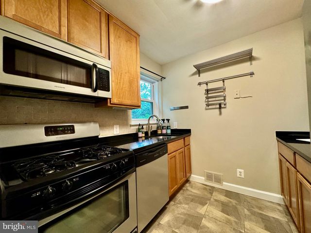 3912 19TH ST S, Arlington, VA 22204