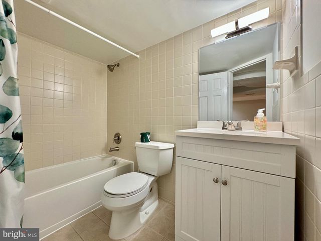 3912 19TH ST S, Arlington, VA 22204