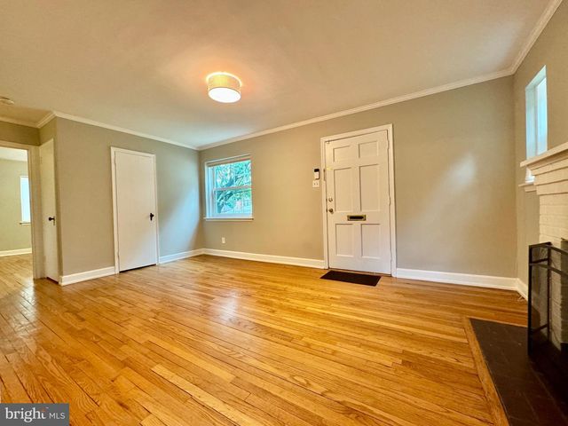 3912 19TH ST S, Arlington, VA 22204