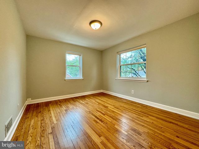 3912 19TH ST S, Arlington, VA 22204