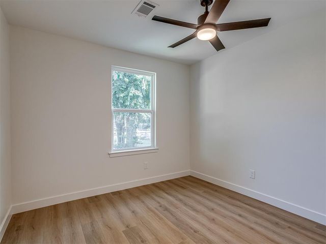 1723 W Park Place, Oklahoma City, OK 73106