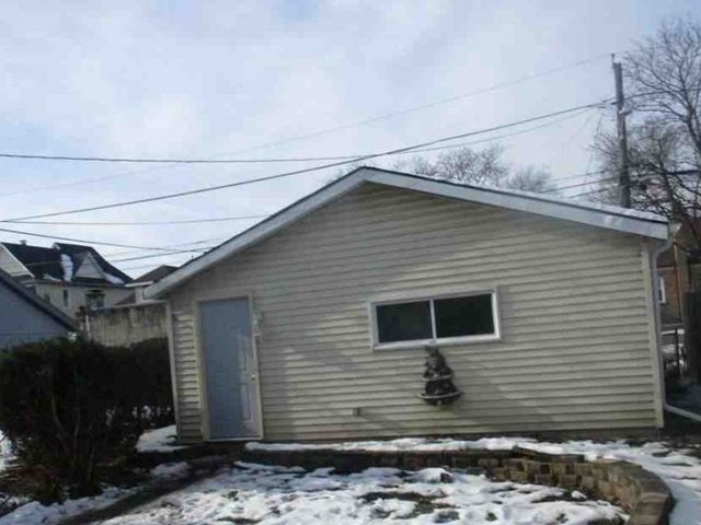 2920 Pearl Street, Franklin Park, IL 60131