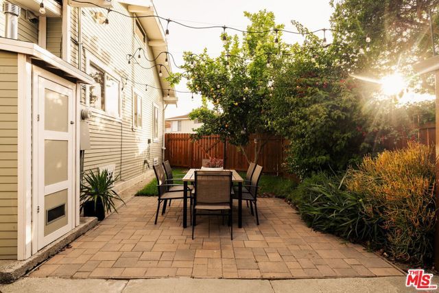 342 N Atlantic Boulevard, Alhambra, CA 91801