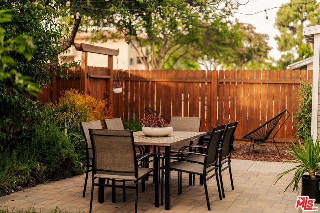 342 N Atlantic Boulevard, Alhambra, CA 91801
