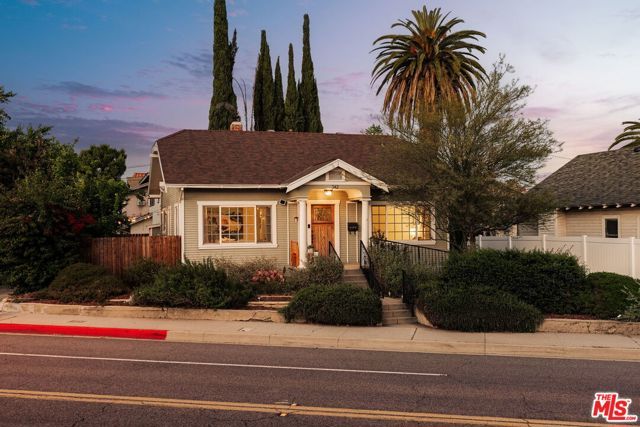 342 N Atlantic Boulevard, Alhambra, CA 91801