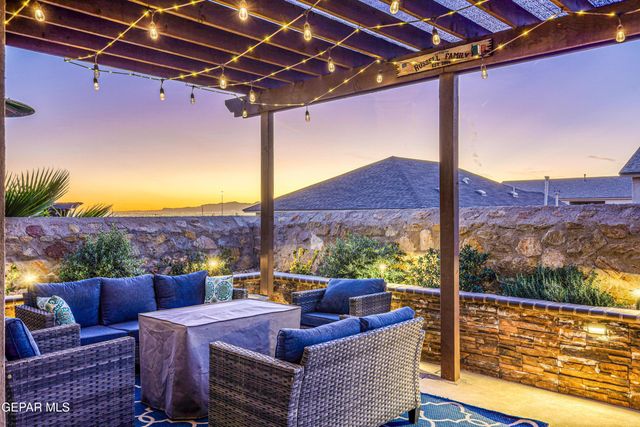 217 S MANZANITA Drive, El Paso, TX 79928