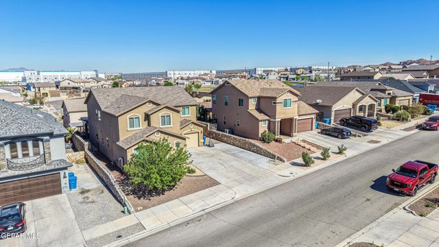 217 S MANZANITA Drive, El Paso, TX 79928