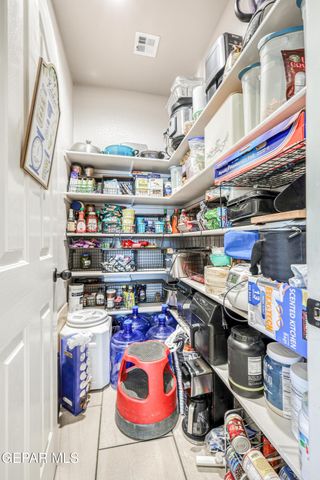 217 S MANZANITA Drive, El Paso, TX 79928