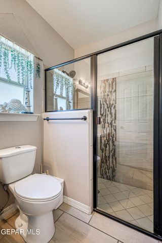 217 S MANZANITA Drive, El Paso, TX 79928