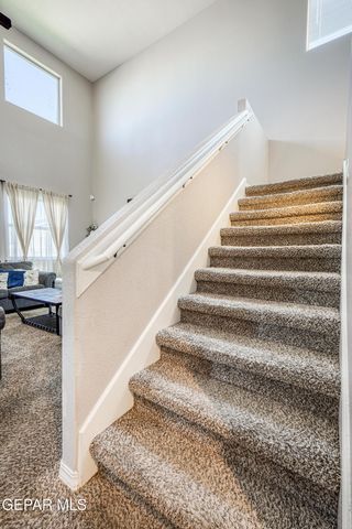 217 S MANZANITA Drive, El Paso, TX 79928