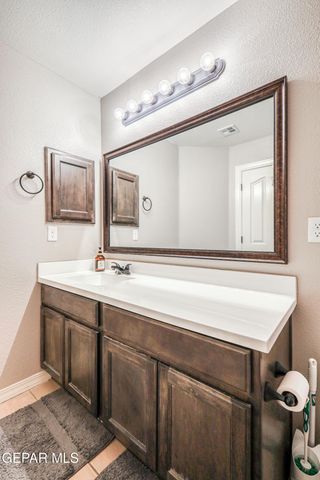 217 S MANZANITA Drive, El Paso, TX 79928