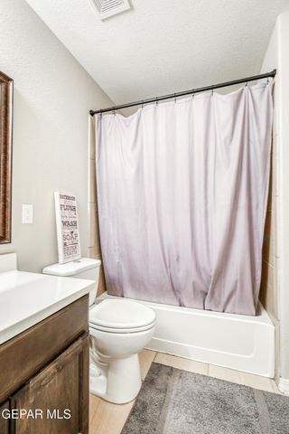 217 S MANZANITA Drive, El Paso, TX 79928