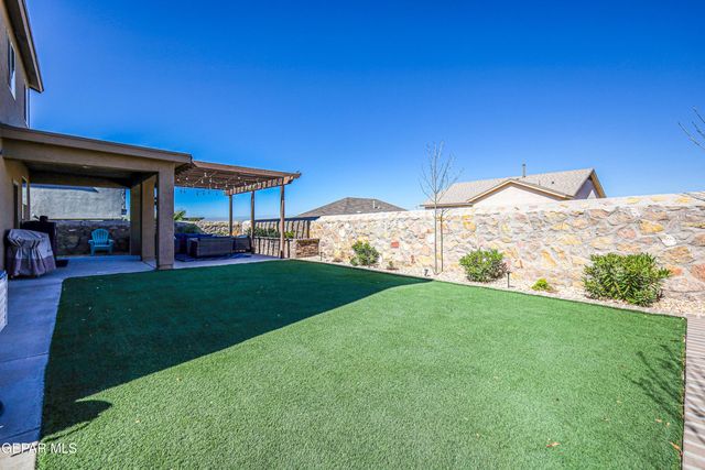 217 S MANZANITA Drive, El Paso, TX 79928