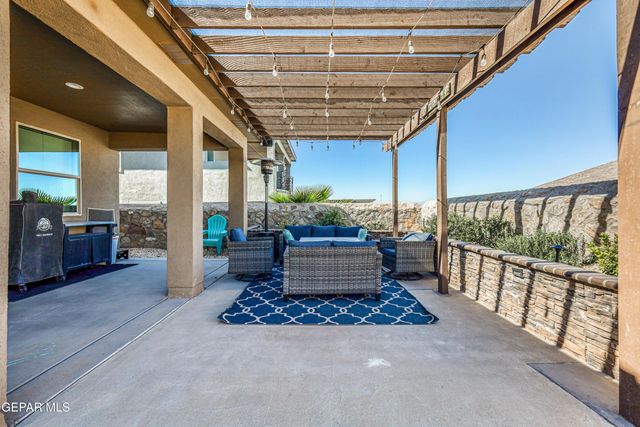 217 S MANZANITA Drive, El Paso, TX 79928