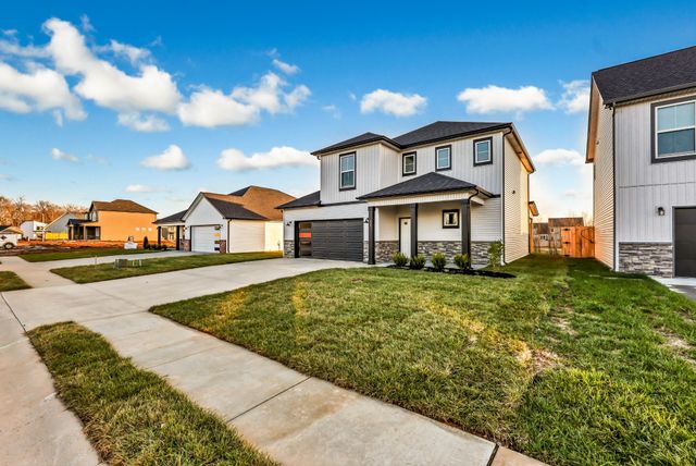 515 Ayden Ln, Clarksville, TN 37042