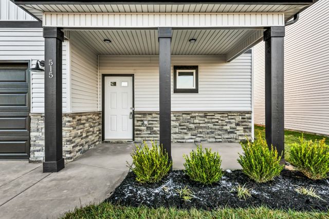 515 Ayden Ln, Clarksville, TN 37042