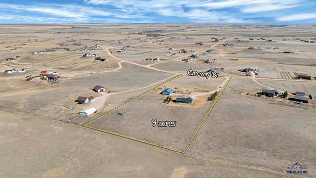 22869 GATEWAY DR, Box Elder, SD 57719