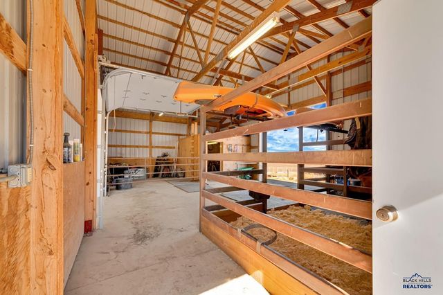 22869 GATEWAY DR, Box Elder, SD 57719