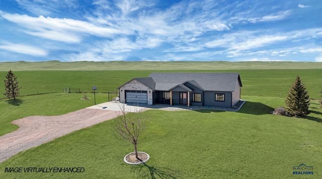 22869 GATEWAY DR, Box Elder, SD 57719