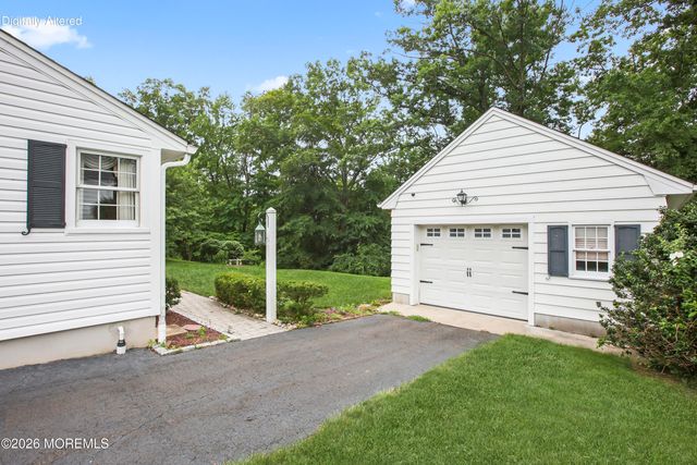 72 Chestnut Street, Milltown, NJ 08850